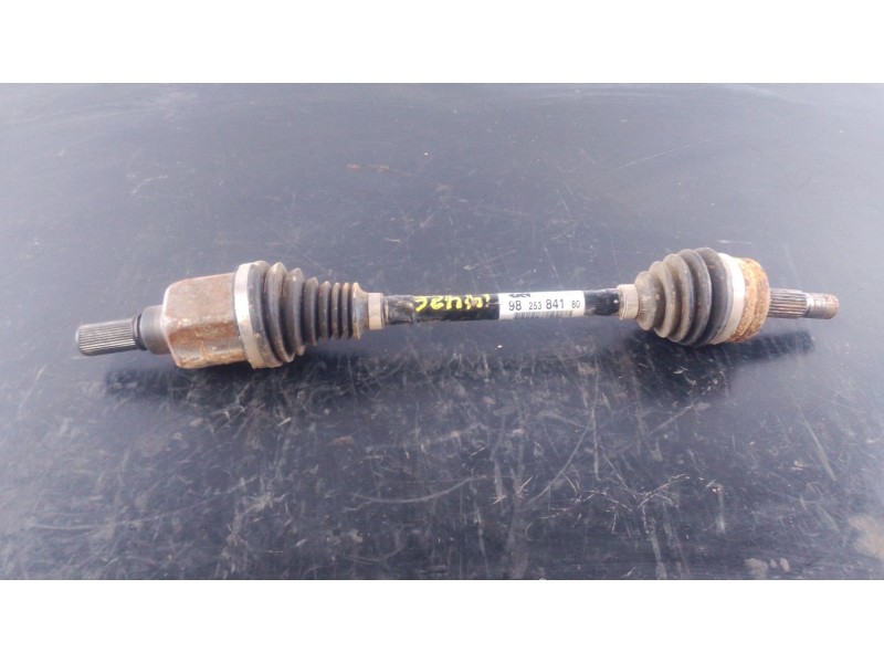 Recambio de transmision delantera izquierda para peugeot 2008 ii (ud_, us_, uy_, uj_, ur_, uc_) 1.2 puretech 130 referencia OEM 