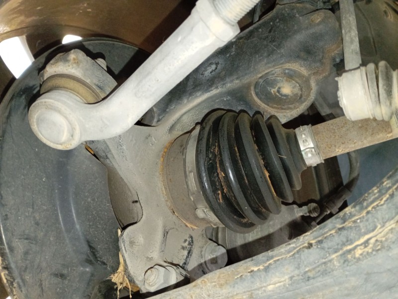 Recambio de mangueta delantera izquierda para ford focus iii 1.5 tdci referencia OEM IAM   