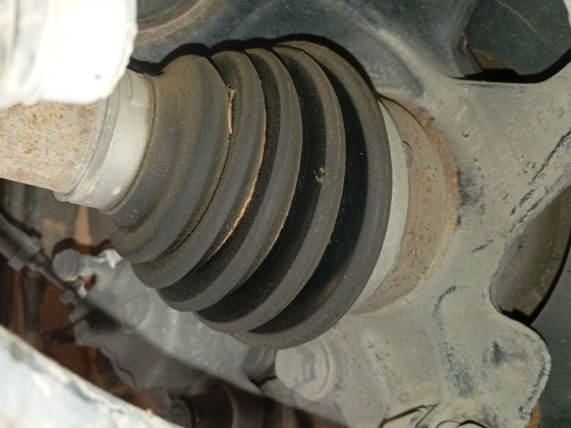 Recambio de transmision delantera derecha para ford focus iii 1.5 tdci referencia OEM IAM   