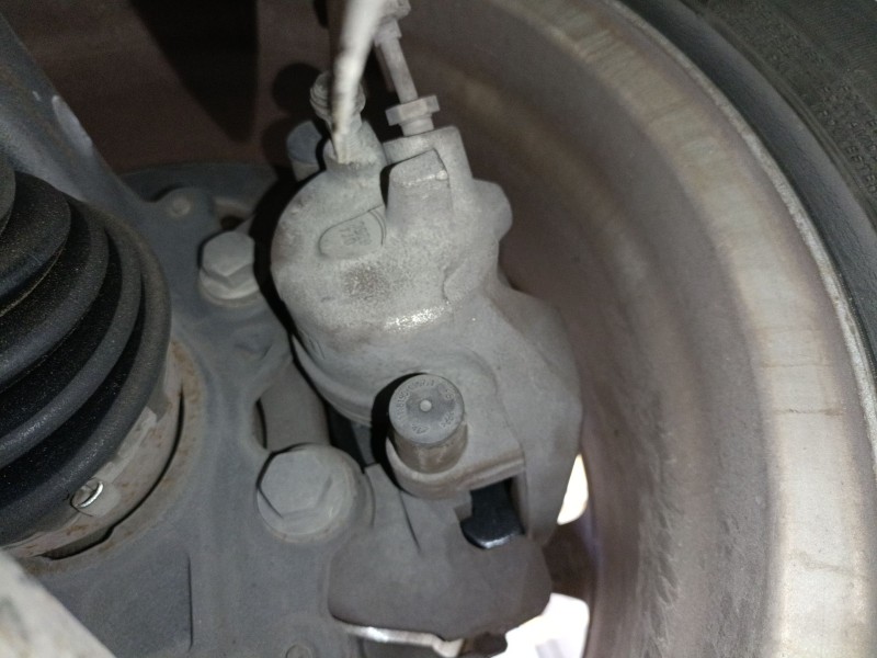 Recambio de pinza freno delantera izquierda para ford focus iii turnier 1.5 tdci referencia OEM IAM   