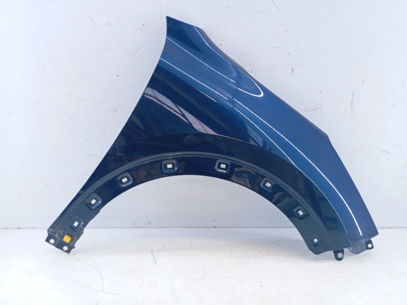 Recambio de aleta delantera derecha para kia niro i (de) 1.6 gdi hybrid referencia OEM IAM   