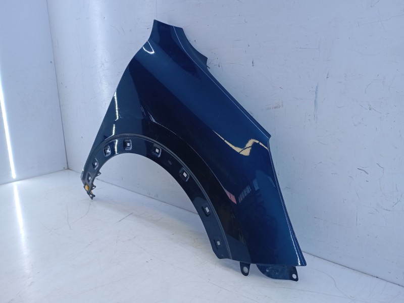 Recambio de aleta delantera derecha para kia niro i (de) 1.6 gdi hybrid referencia OEM IAM   