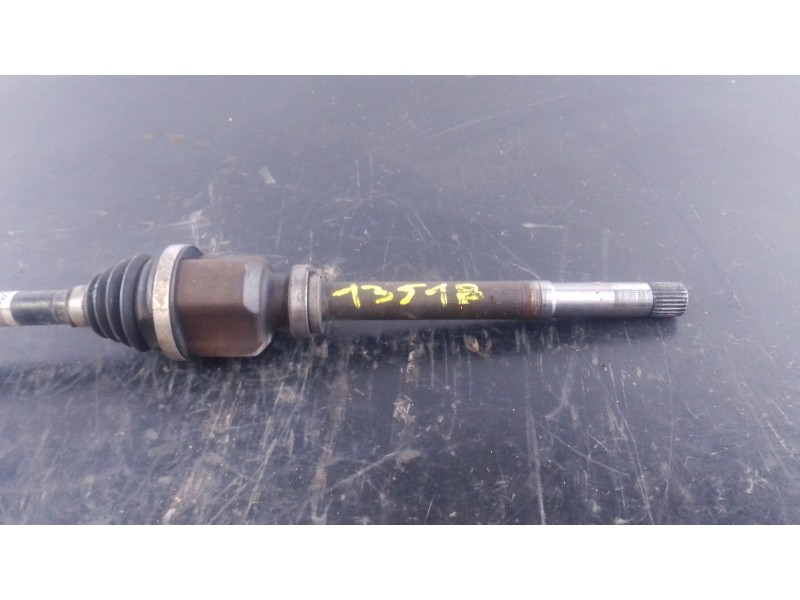 Recambio de transmision delantera derecha para citroën c4 cactus 1.5 bluehdi 100 referencia OEM IAM 9801048680  P1-B7-12