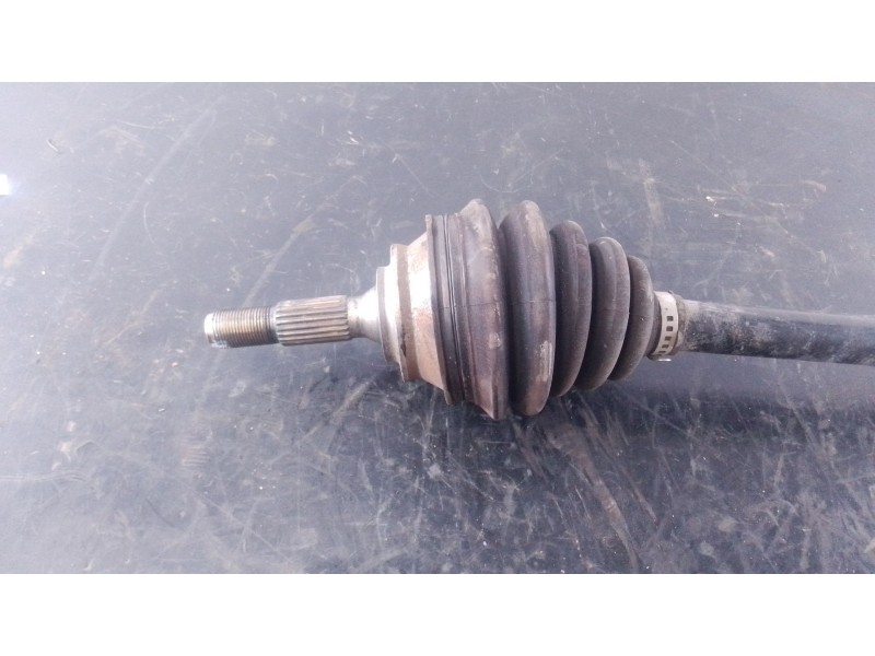 Recambio de transmision delantera derecha para citroën c4 cactus 1.5 bluehdi 100 referencia OEM IAM 9801048680  P1-B7-12