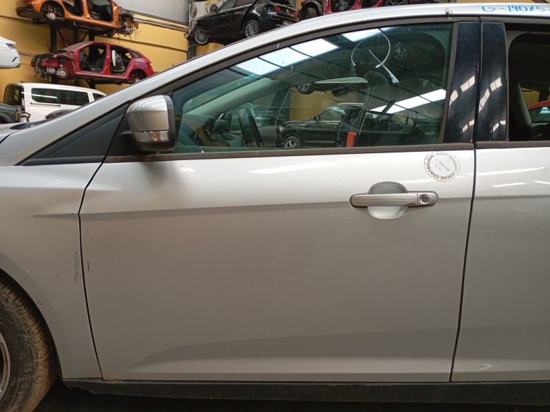 Recambio de puerta delantera izquierda para ford focus iii turnier 1.6 ti referencia OEM IAM   
