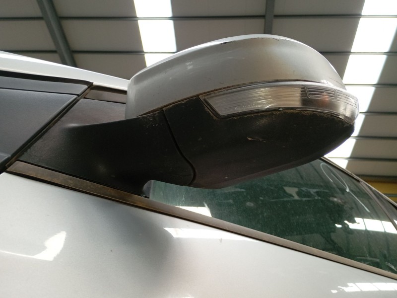 Recambio de retrovisor izquierdo electrico para ford focus iii turnier 1.6 ti referencia OEM IAM   