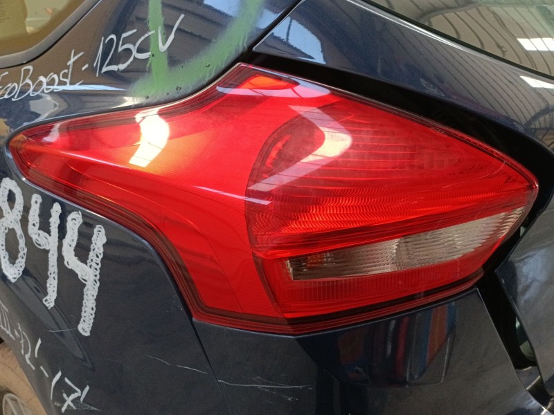 Recambio de piloto trasero izquierdo para ford focus iii 1.0 ecoboost referencia OEM IAM   