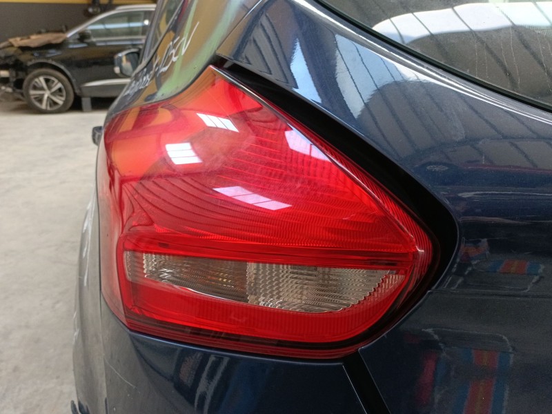 Recambio de piloto trasero izquierdo para ford focus iii 1.0 ecoboost referencia OEM IAM   