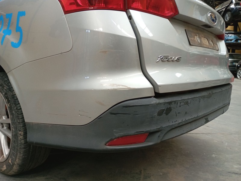 Recambio de paragolpes trasero para ford focus iii turnier 1.6 ti referencia OEM IAM   