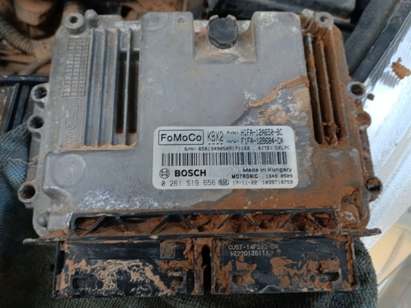 Recambio de centralita motor uce para ford focus iii 1.0 ecoboost referencia OEM IAM H1FA12A650BC 0261S19656 