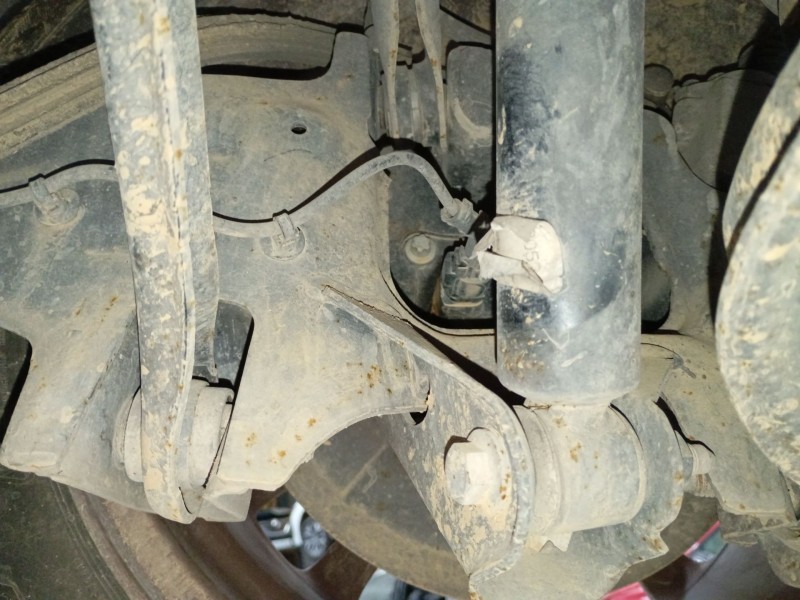 Recambio de mangueta trasera derecha para ford focus iii turnier 1.6 ti referencia OEM IAM   