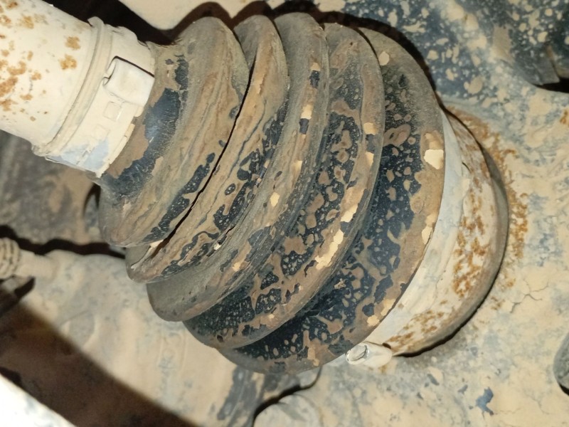 Recambio de transmision delantera derecha para ford focus iii turnier 1.6 ti referencia OEM IAM   