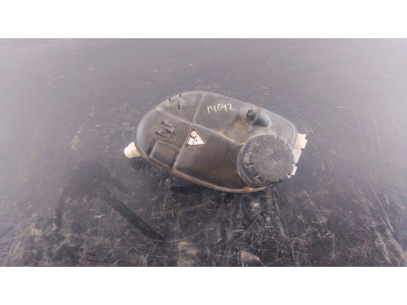 Recambio de deposito expansion para mercedes-benz clase a (w176) a 180 cdi / d (176.012) referencia OEM IAM   