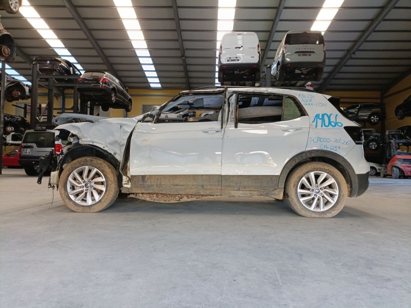volkswagen t-cross (c11, d31) del año 2022
