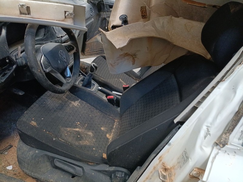 volkswagen t-cross (c11, d31) del año 2022