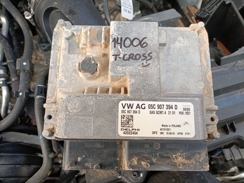 Recambio de centralita motor uce para volkswagen t-cross (c11, d31) 1.0 tsi referencia OEM IAM 05C907394D 42022454 