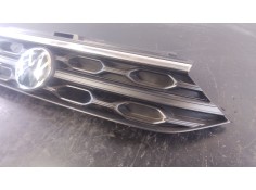 Recambio de rejilla delantera para volkswagen t-roc (a11, d11) 1.5 tsi referencia OEM IAM    2