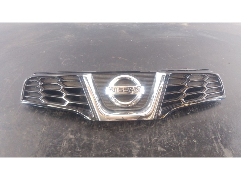 Recambio de rejilla delantera para nissan qashqai qashqai j10 referencia OEM IAM   