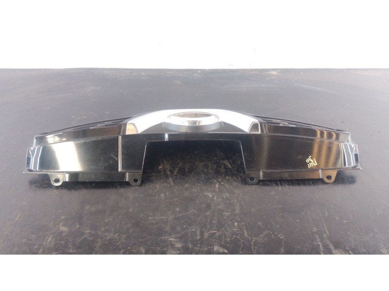 Recambio de rejilla delantera para nissan qashqai qashqai j10 referencia OEM IAM   