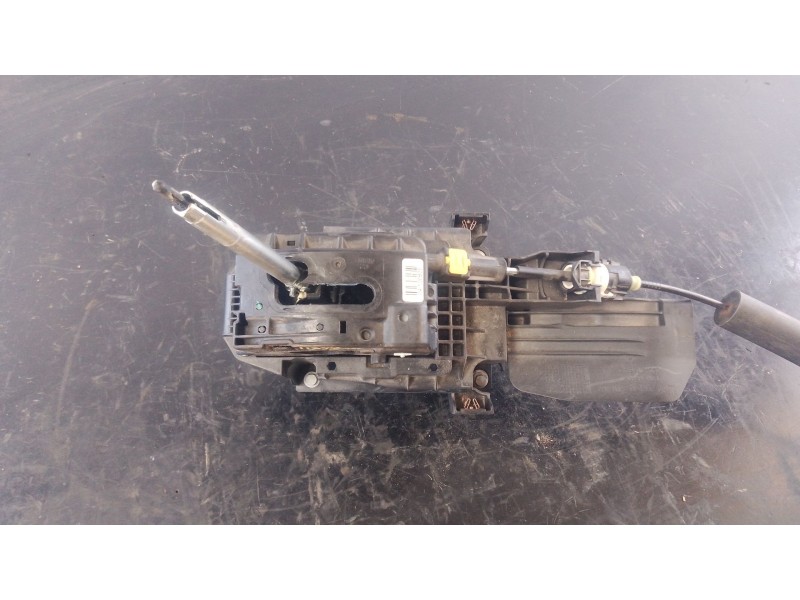 Recambio de palanca cambio para opel insignia berlina edition referencia OEM IAM   