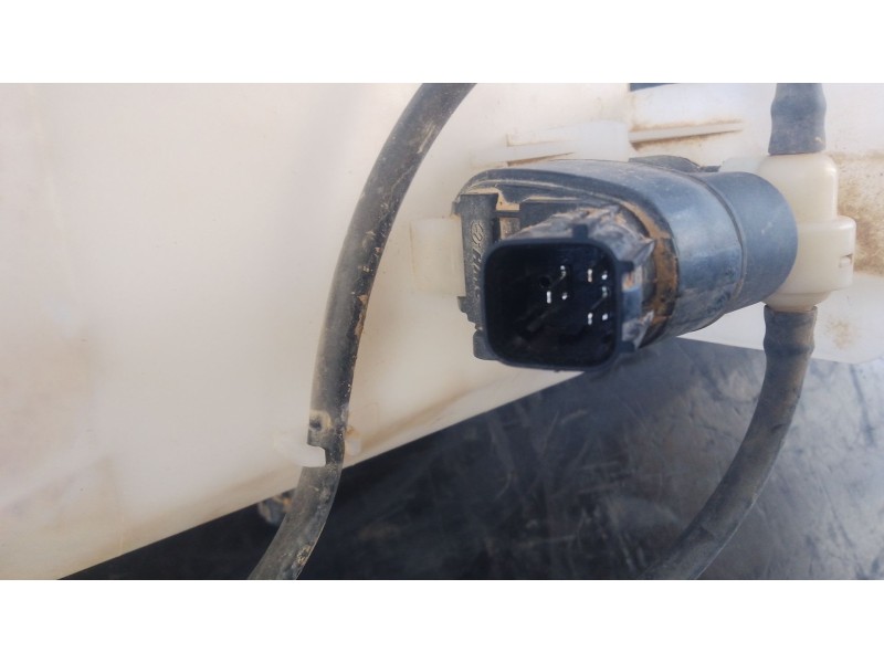 Recambio de deposito limpia para kia cee´d (jd) 1.4 mpi referencia OEM IAM   