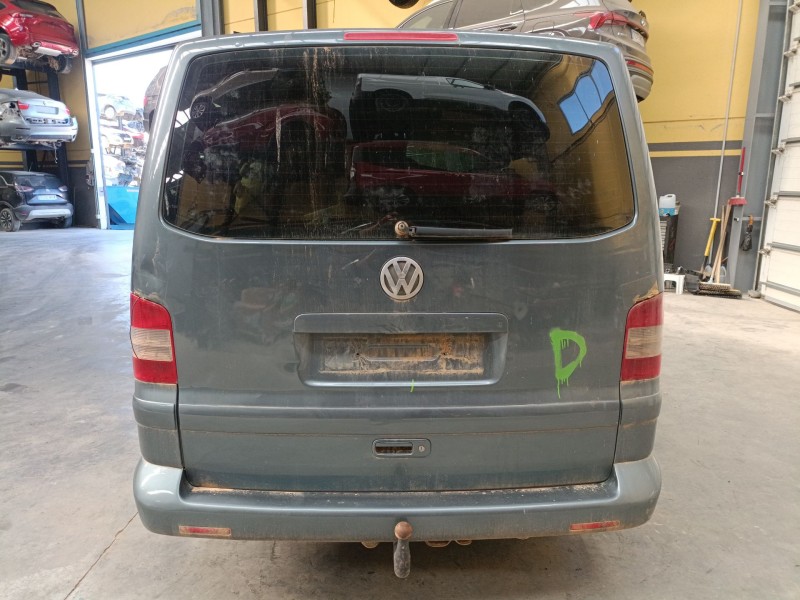 volkswagen multivan t5 (7hm, 7hn, 7hf, 7ef, 7em, 7en) del año 2003