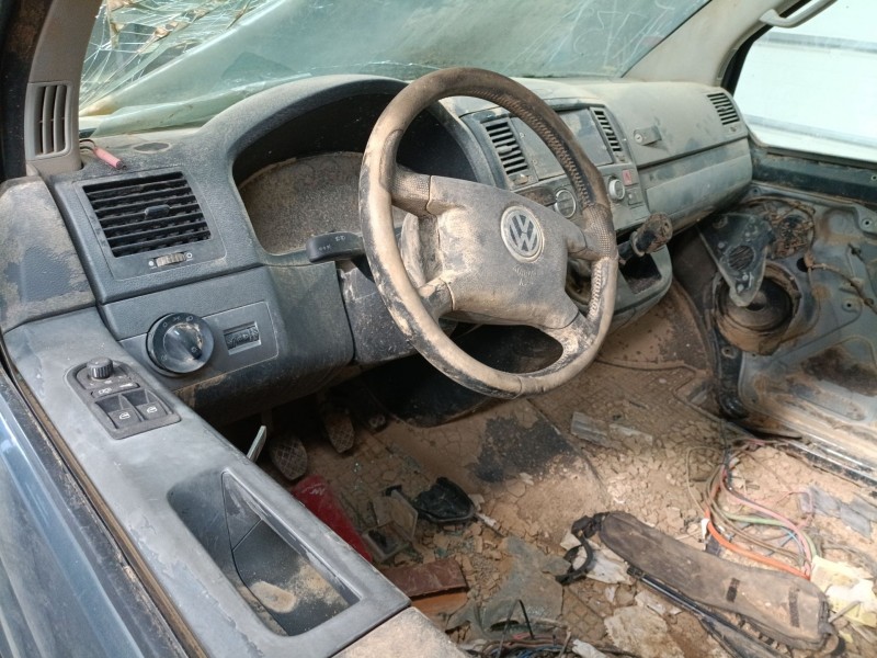 Recambio de salpicadero para volkswagen multivan t5 (7hm, 7hn, 7hf, 7ef, 7em, 7en) 2.5 tdi referencia OEM IAM   