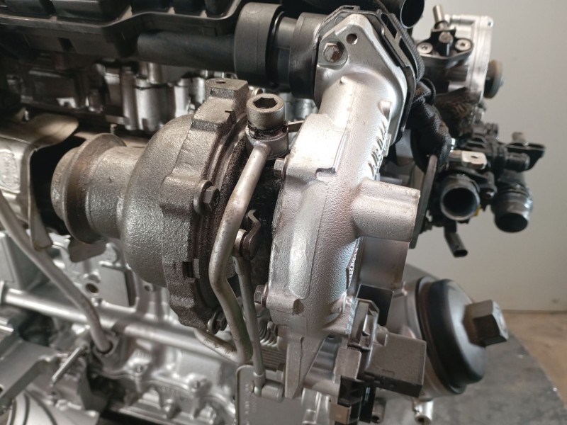 Recambio de motor completo para peugeot rifter 1.5 bluehdi 130 referencia OEM IAM YH01  M1-B2-88