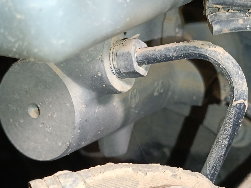 Recambio de bomba freno para volkswagen multivan t5 (7hm, 7hn, 7hf, 7ef, 7em, 7en) 2.5 tdi referencia OEM IAM   