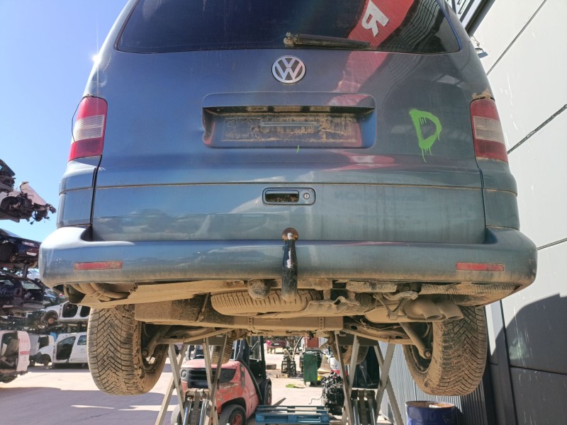 Recambio de paragolpes trasero para volkswagen multivan t5 (7hm, 7hn, 7hf, 7ef, 7em, 7en) 2.5 tdi referencia OEM IAM   
