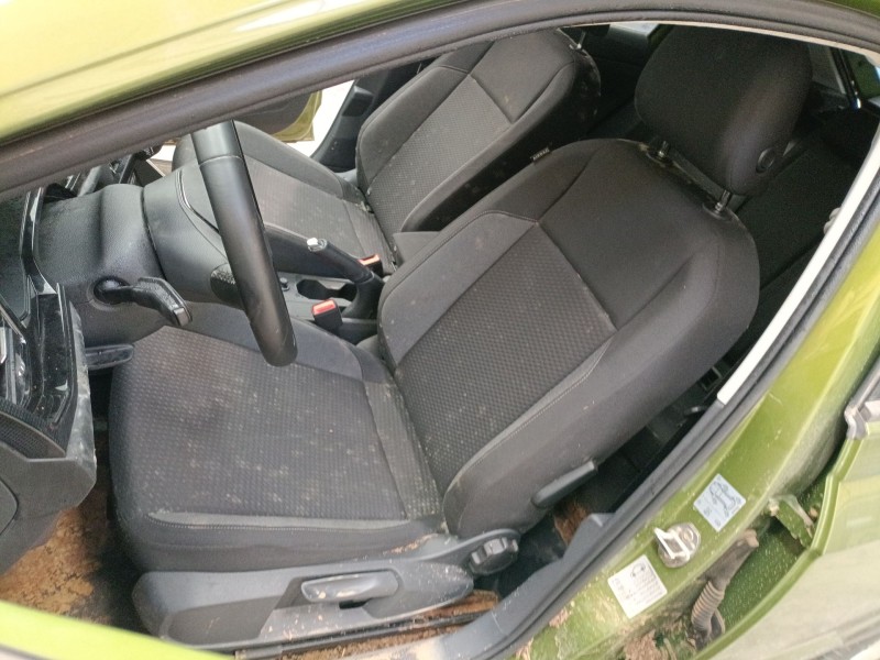 volkswagen taigo (cs1) del año 2024