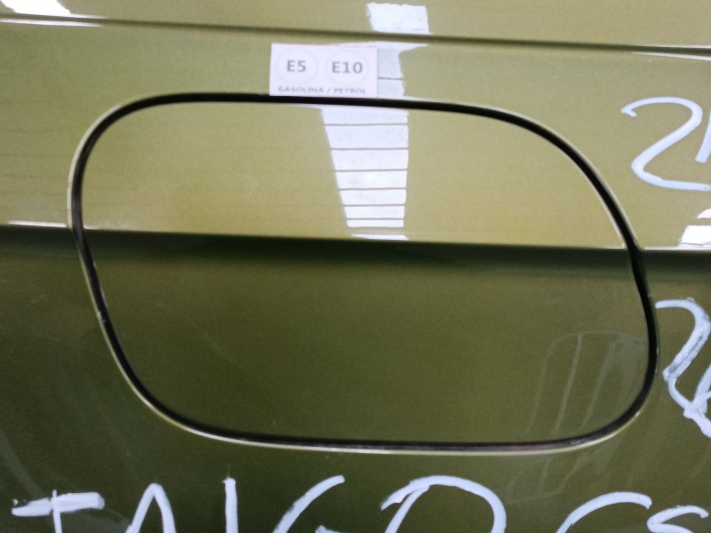 Recambio de tapa exterior combustible para volkswagen taigo (cs1) 1.0 tsi referencia OEM IAM   