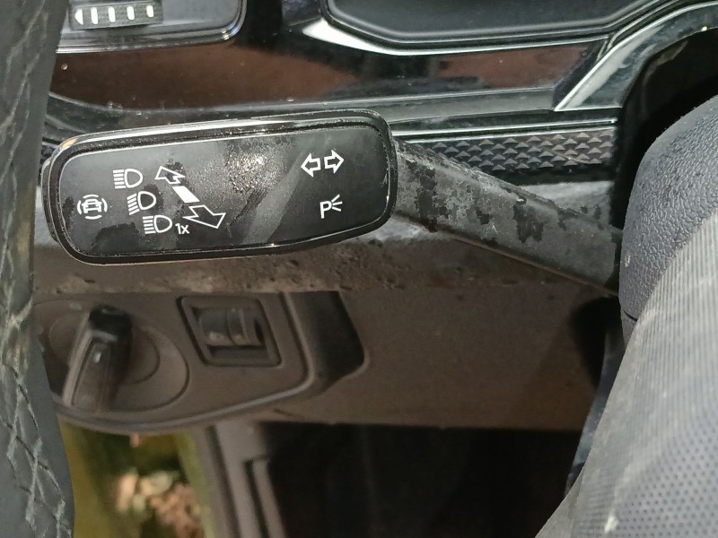 Recambio de mando intermitentes para volkswagen taigo (cs1) 1.0 tsi referencia OEM IAM   