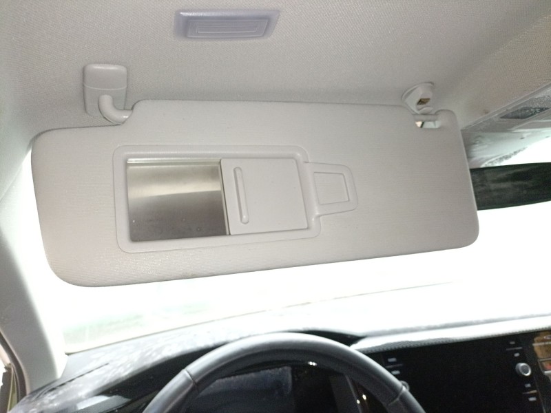 Recambio de parasol izquierdo para volkswagen taigo (cs1) 1.0 tsi referencia OEM IAM   