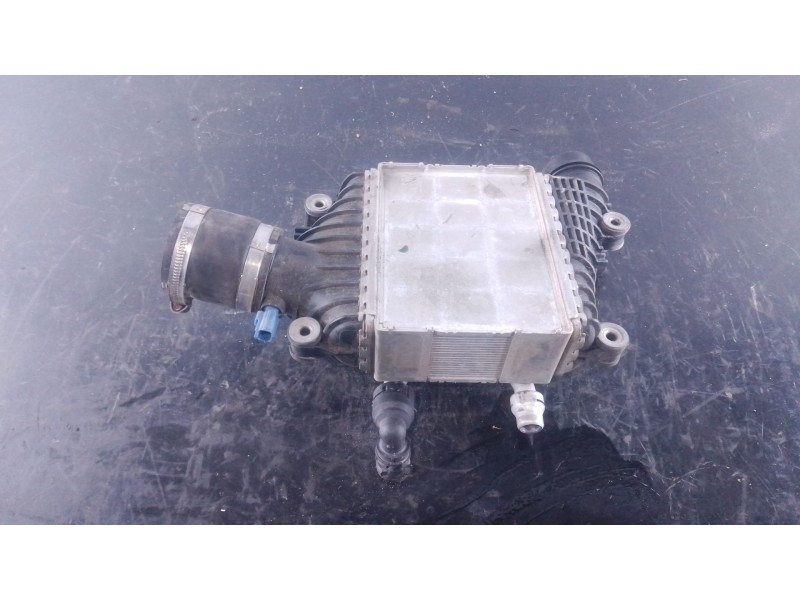 Recambio de intercooler para jaguar xe prestige referencia OEM IAM   