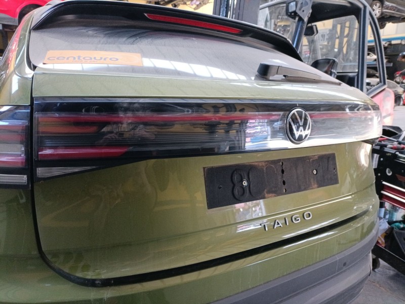 Recambio de piloto trasero central para volkswagen taigo (cs1) 1.0 tsi referencia OEM IAM   