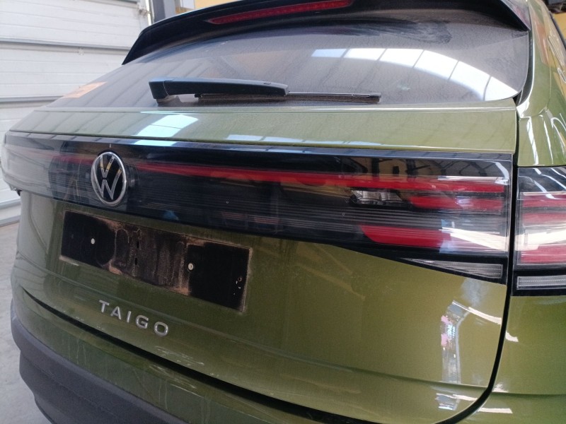 Recambio de piloto trasero central para volkswagen taigo (cs1) 1.0 tsi referencia OEM IAM   