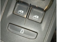 MANDO ELEVALUNAS DELANTERO IZQUIERDO 