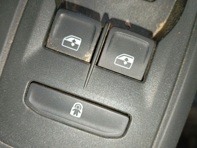 Recambio de mando elevalunas delantero izquierdo para volkswagen caddy v furgoneta/monovolumen (sba, sbh) 2.0 tdi bmt referencia