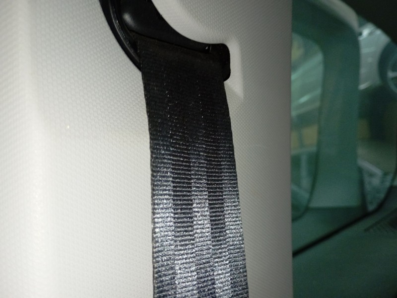 Recambio de cinturon seguridad trasero derecho para volkswagen caddy v furgoneta/monovolumen (sba, sbh) 2.0 tdi bmt referencia O