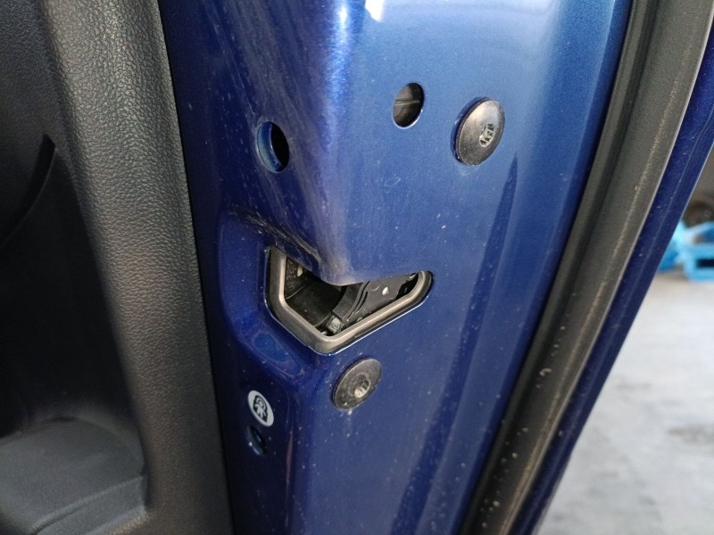 Recambio de cerradura puerta trasera derecha para volkswagen taigo (cs1) 1.0 tsi referencia OEM IAM   