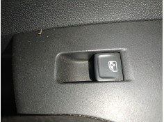 MANDO ELEVALUNAS DELANTERO DERECHO 