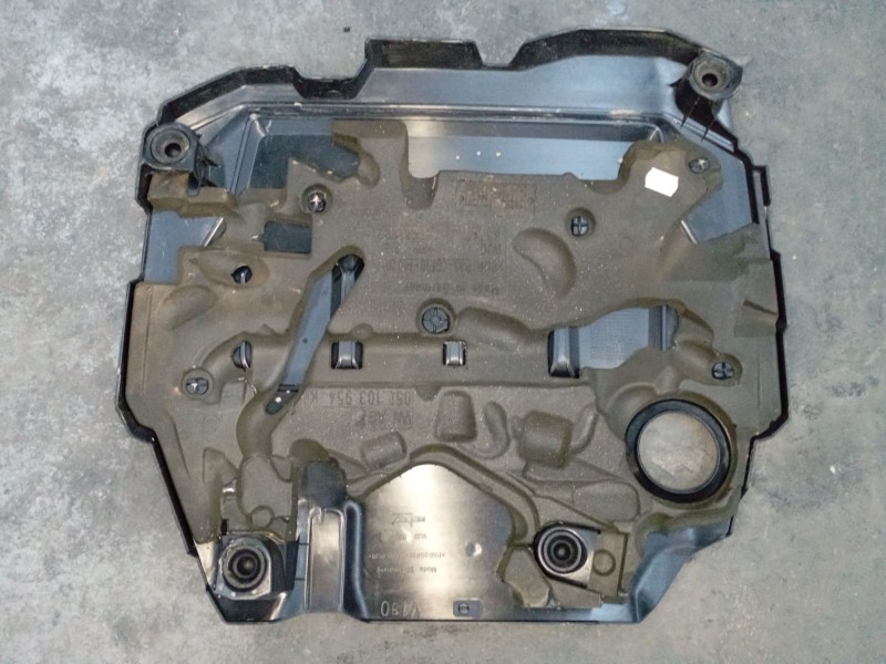 Recambio de tapa motor para volkswagen caddy v furgoneta/monovolumen (sba, sbh) 2.0 tdi bmt referencia OEM IAM   