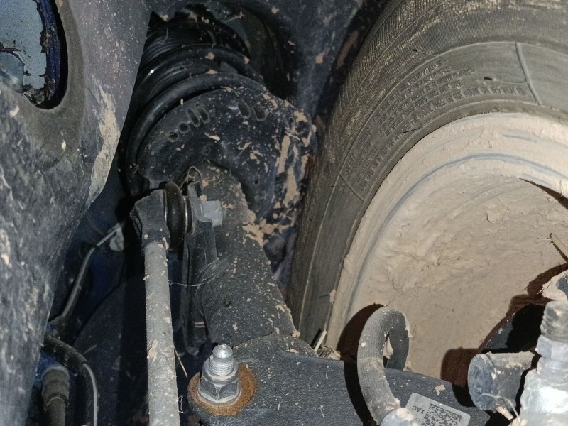 Recambio de amortiguador delantero izquierdo para volkswagen taigo (cs1) 1.0 tsi referencia OEM IAM   