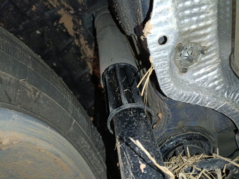 Recambio de amortiguador trasero izquierdo para volkswagen taigo (cs1) 1.0 tsi referencia OEM IAM   