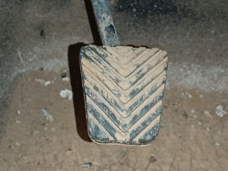 Recambio de pedal embrague para hyundai i20 ii (gb, ib) 1.0 t-gdi referencia OEM IAM   