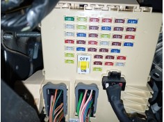 Recambio de caja reles / fusibles para kia cee´d (jd) 1.4 crdi 90 referencia OEM IAM   
