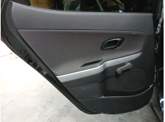 GUARNECIDO PUERTA TRASERA IZQUIERDA 