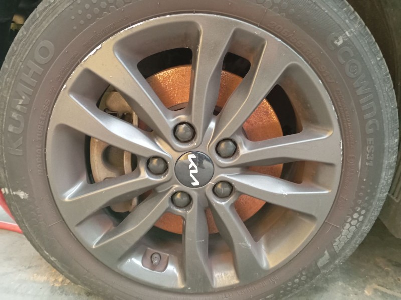 Recambio de juego llantas sin neumatico para kia cee´d (jd) 1.4 crdi 90 referencia OEM IAM 16 PULGADAS  