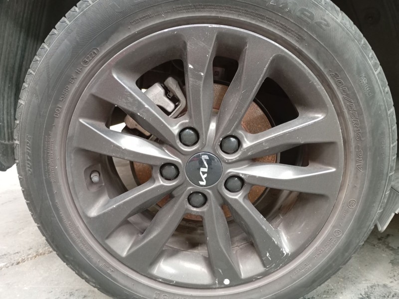 Recambio de juego llantas sin neumatico para kia cee´d (jd) 1.4 crdi 90 referencia OEM IAM 16 PULGADAS  